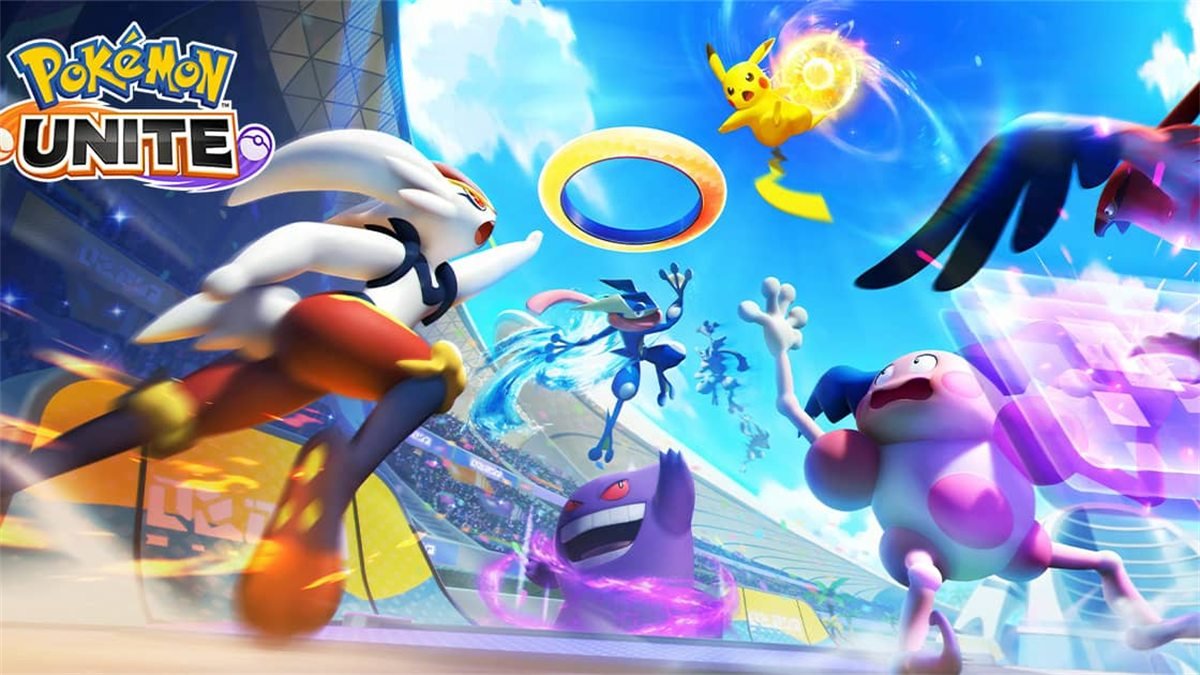 Arte oficial do Pokémon Unite com Cinderace, Pikachu, Greninja, Gengar e Mr. Mime em uma arena